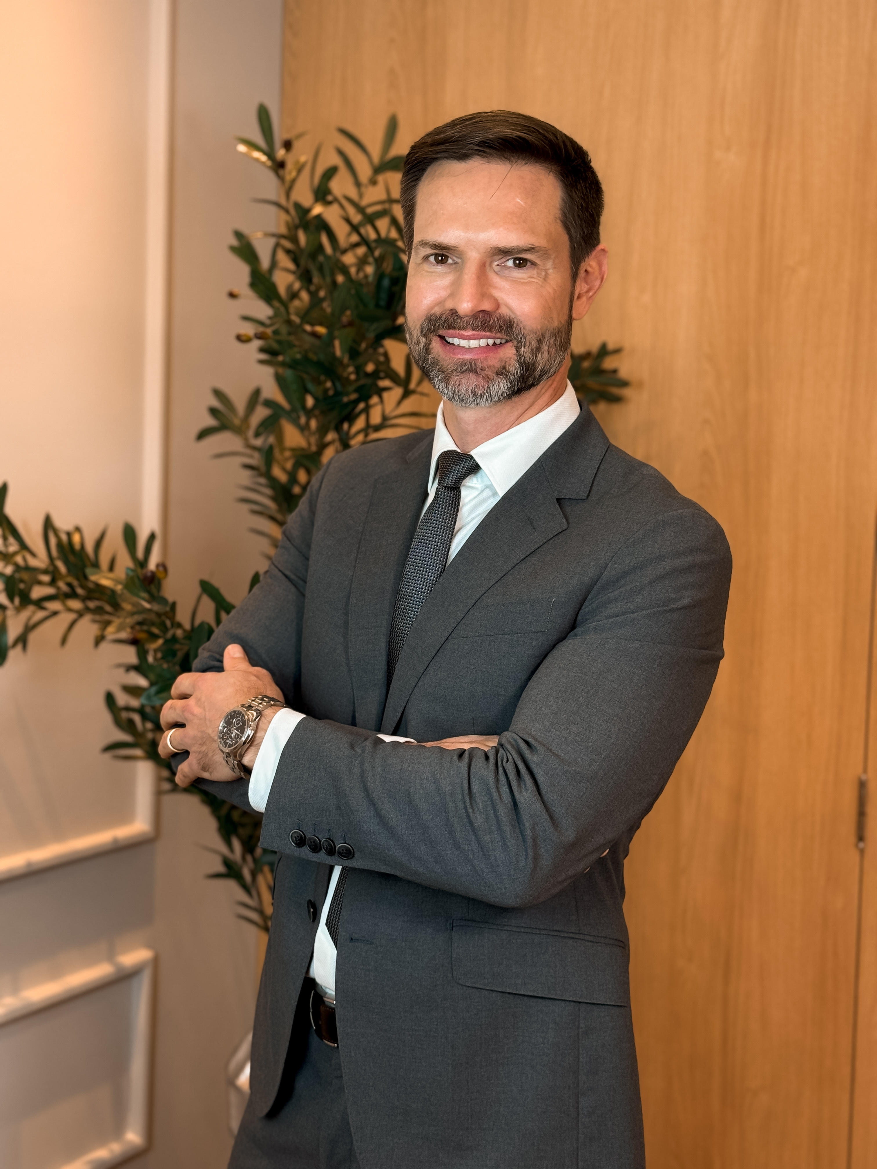 Dr. Felipe Benvenuti — Dermatologista em Brusque/SC